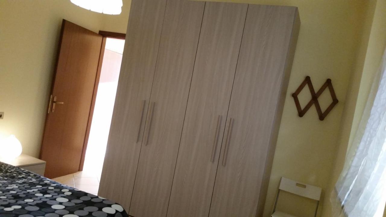 New Apartment Lake View 11 Варенна Экстерьер фото